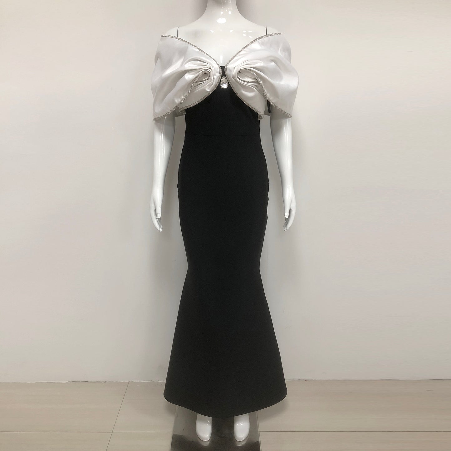 Black Mermaid Dress With White Satin Bow