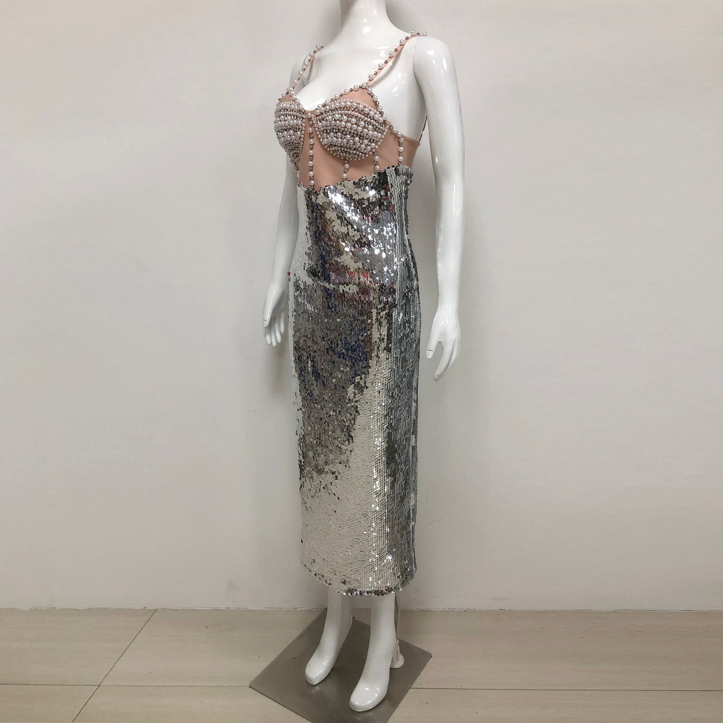 Wholesale Elegant Womens Summer Clothing Long Sequined Evening Dresses Pearl Bead Top Silver Sequin Evening Party Dress