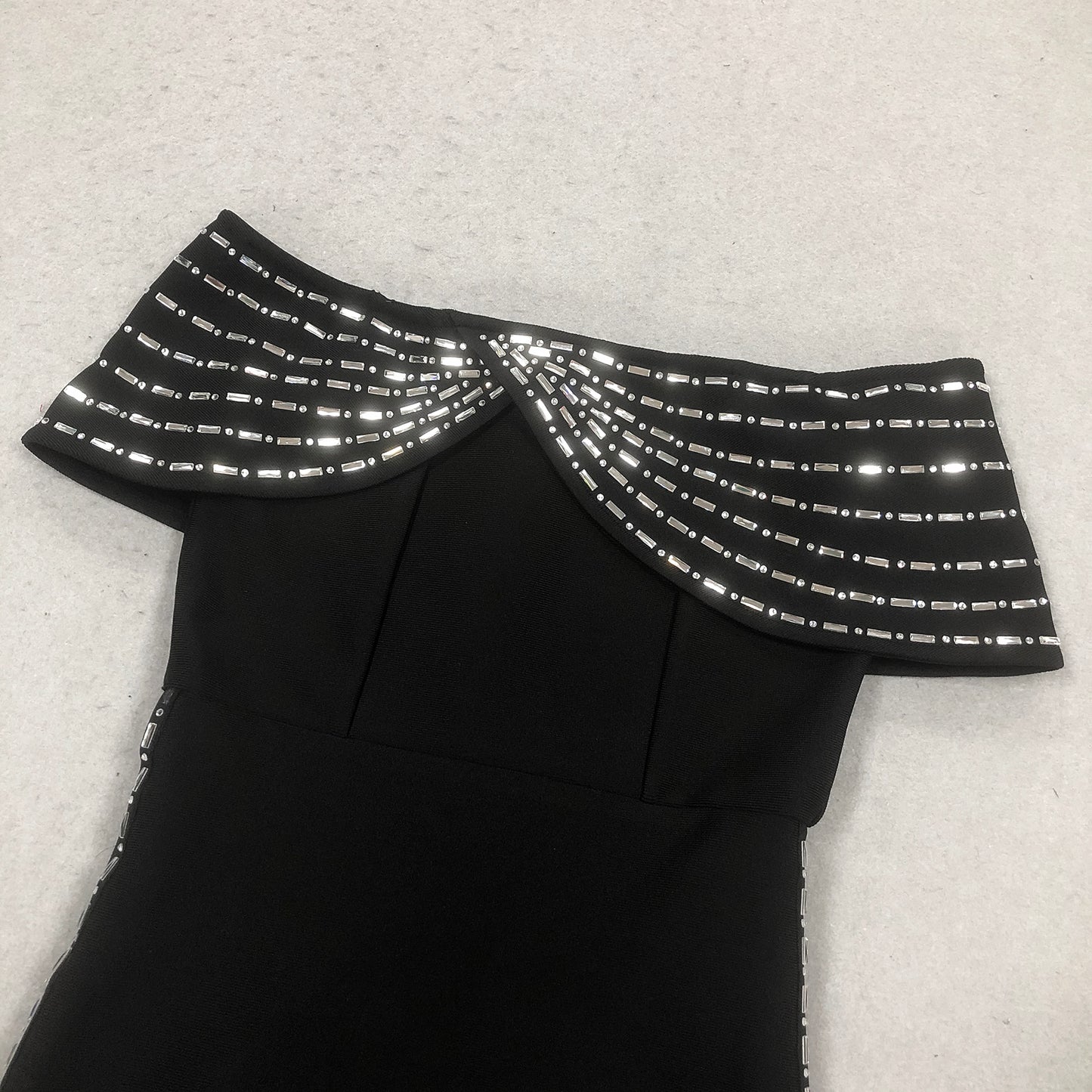 Rhinestone Neck Long Bodycon Dinner Dresses