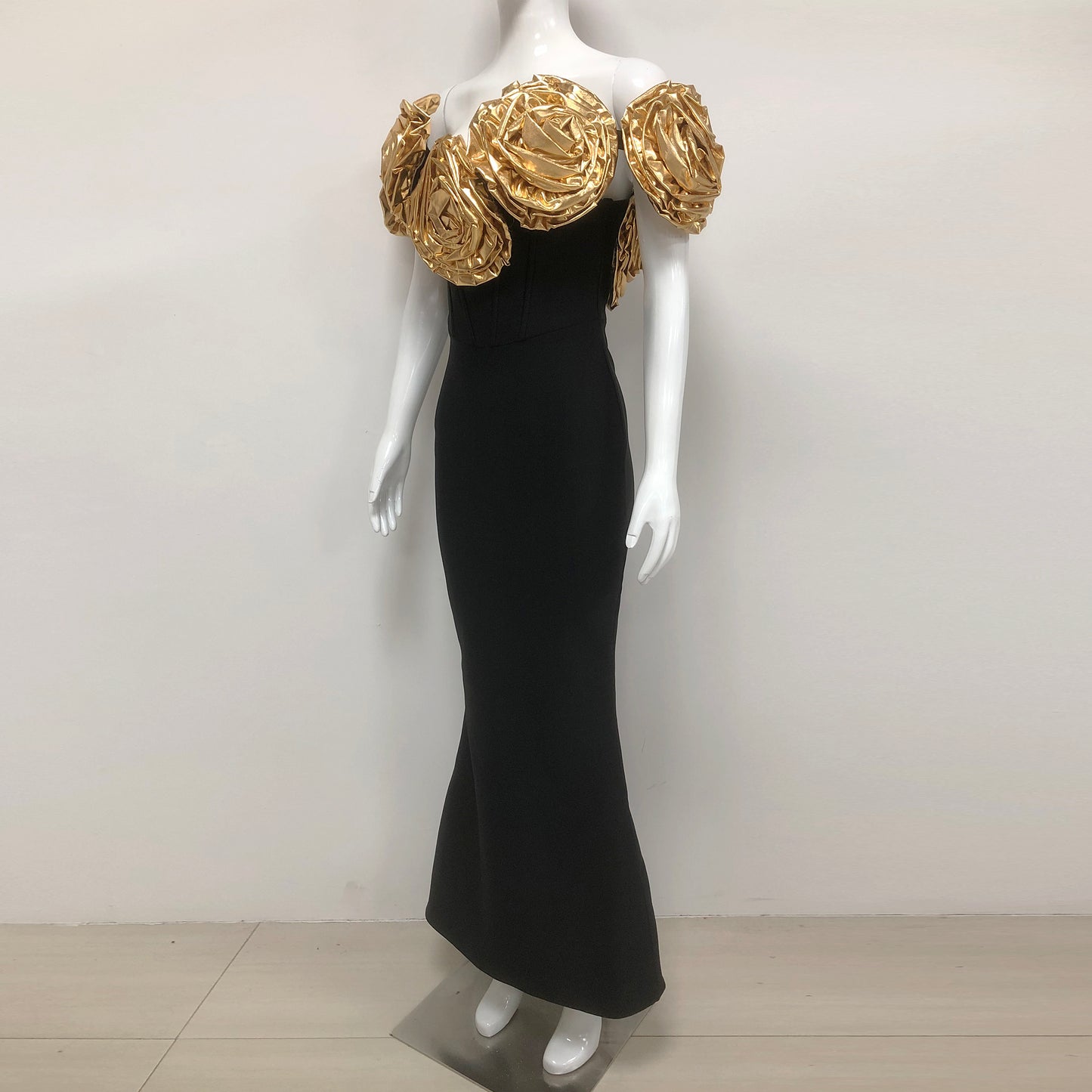 Golden 3D Flower Long Bodycon Formal Party Gown Elegant Luxury Black Evening Dresses for Women