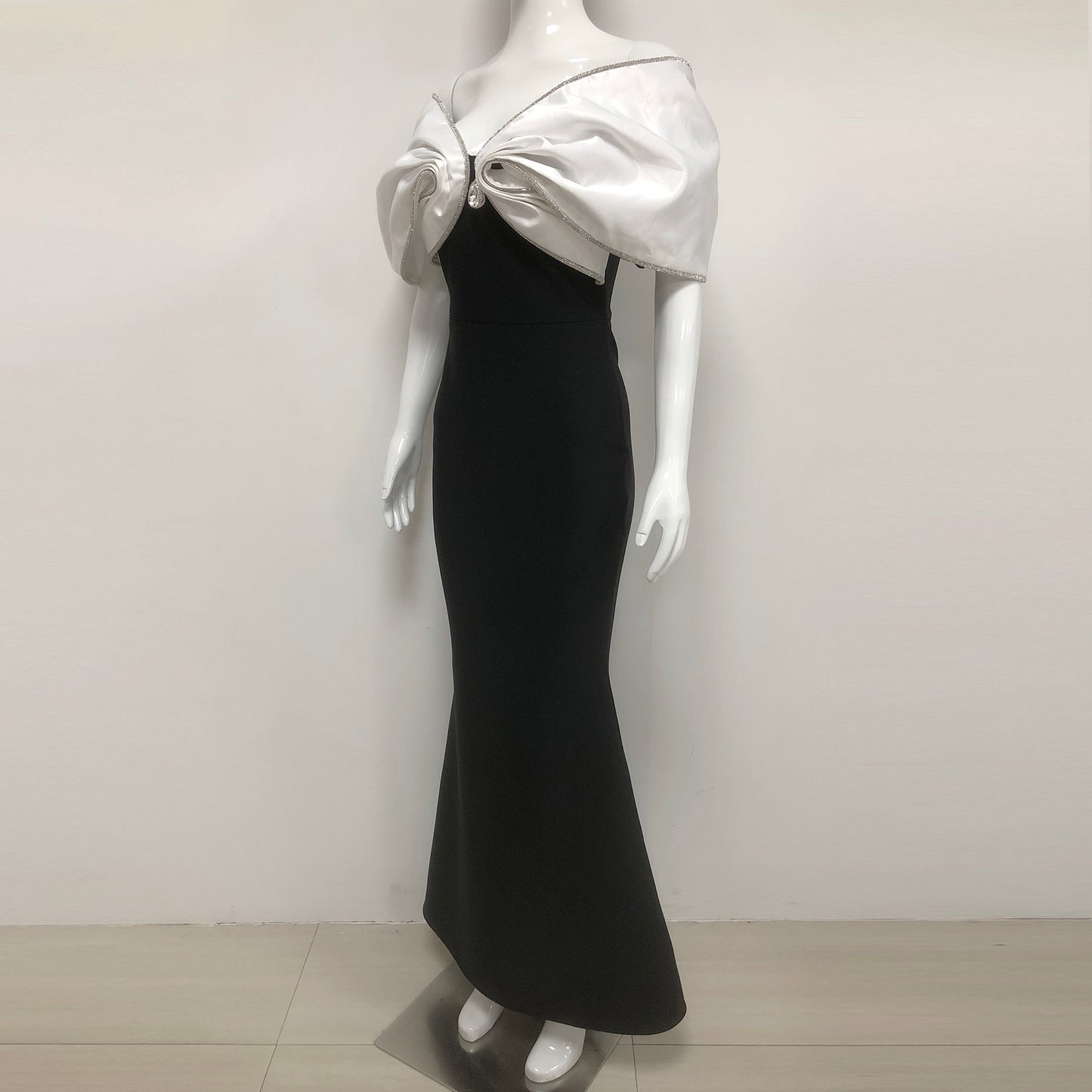 Black Mermaid Dress With White Satin Bow