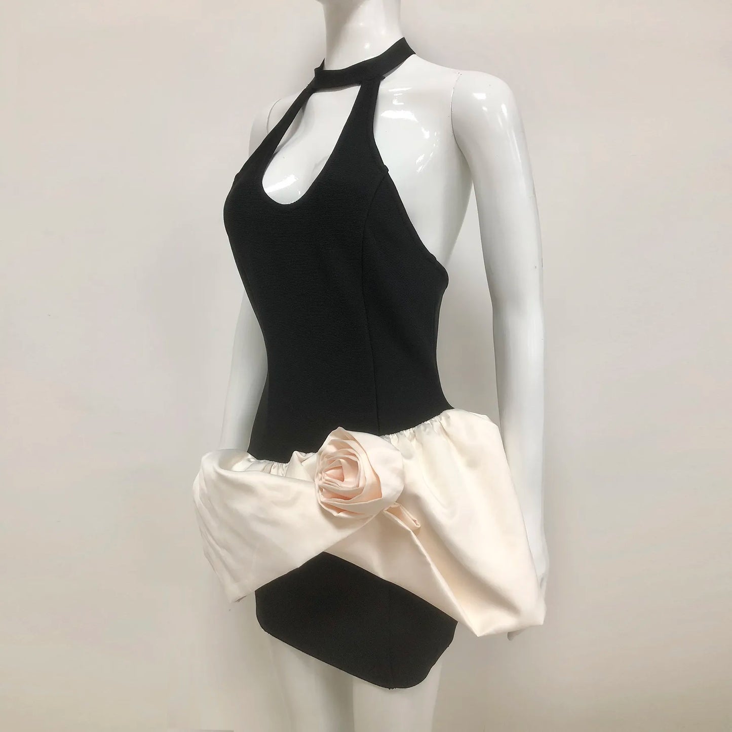 2025 women's clothing trend fashion ball gown nightgown sexy chic party summer dress 3D flower backless club dress sexy women's clothing