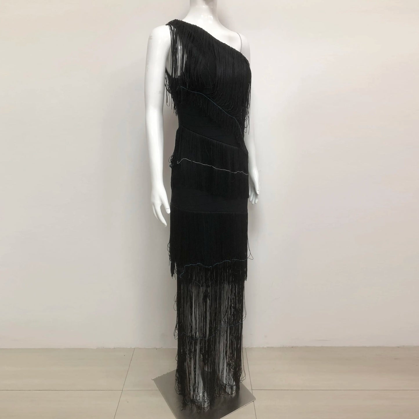 Wholesale Elegant Women Luxury High Fashion Tassel Dress Women Club Party Dress Chic Evening Dress with Tassel