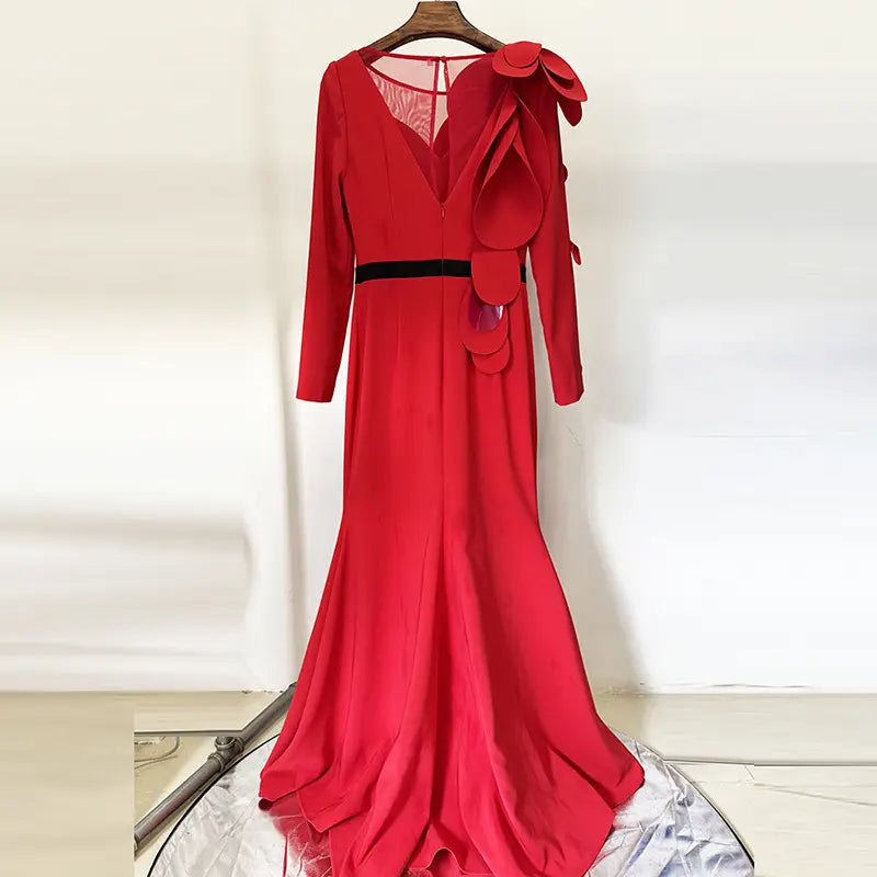 Wholesale women's luxury long sleeve dress elegant red mermaid evening dress 3D petal train