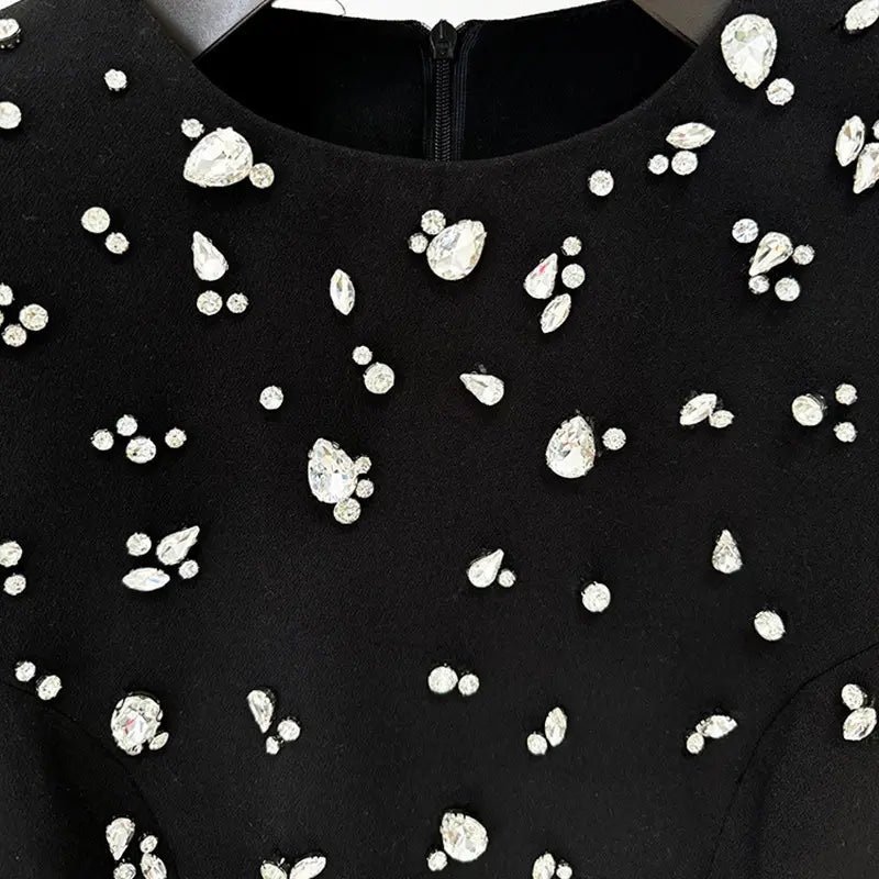 Wholesale Elegant Beaded Diamond Dress Long Sleeve Floor Standing Black Rhinestone Evening Dress
