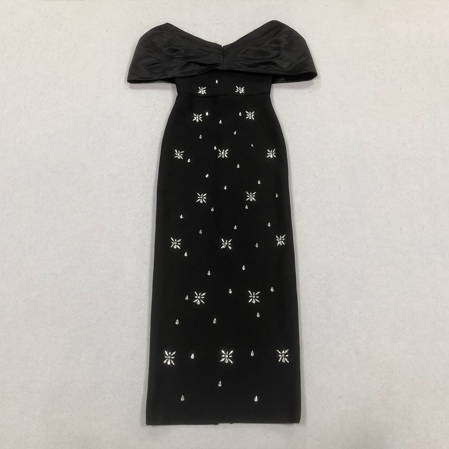 Black Mermaid Gown With Satin Bow