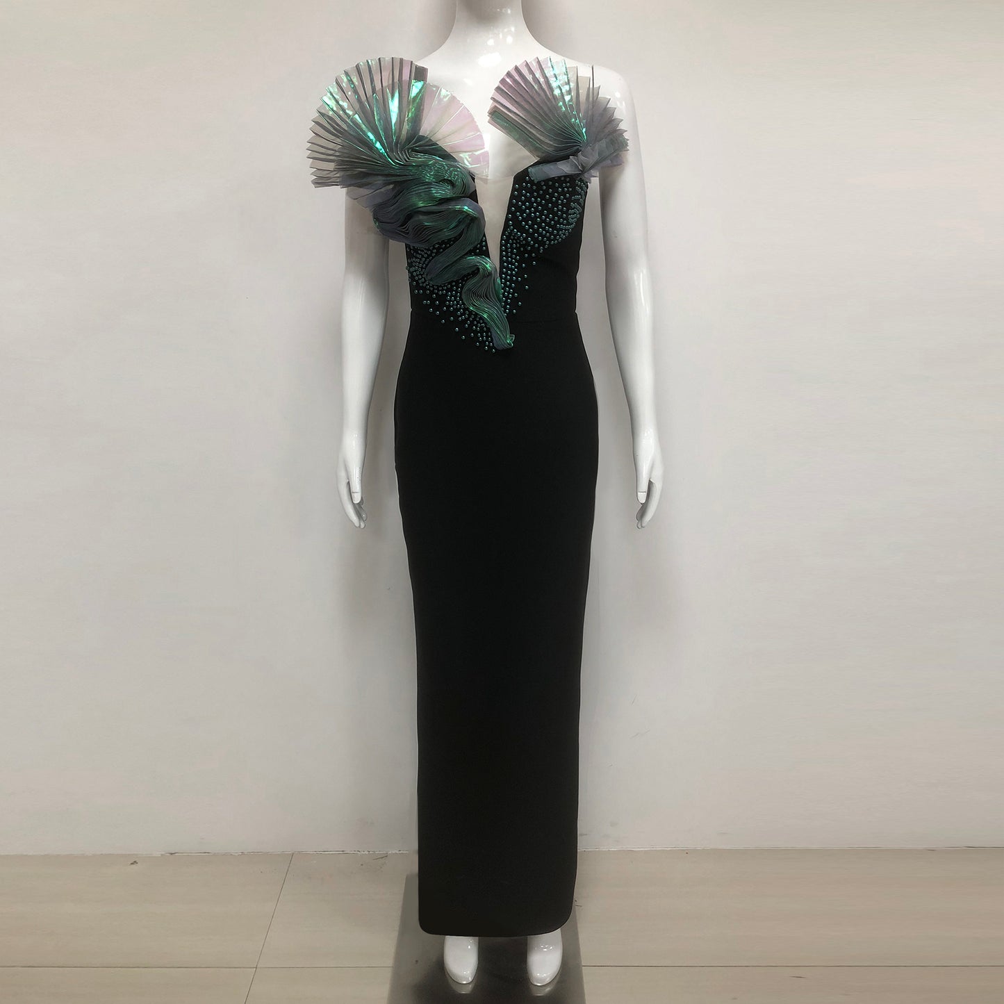 3D Fan Strapless Black Evening Dresses