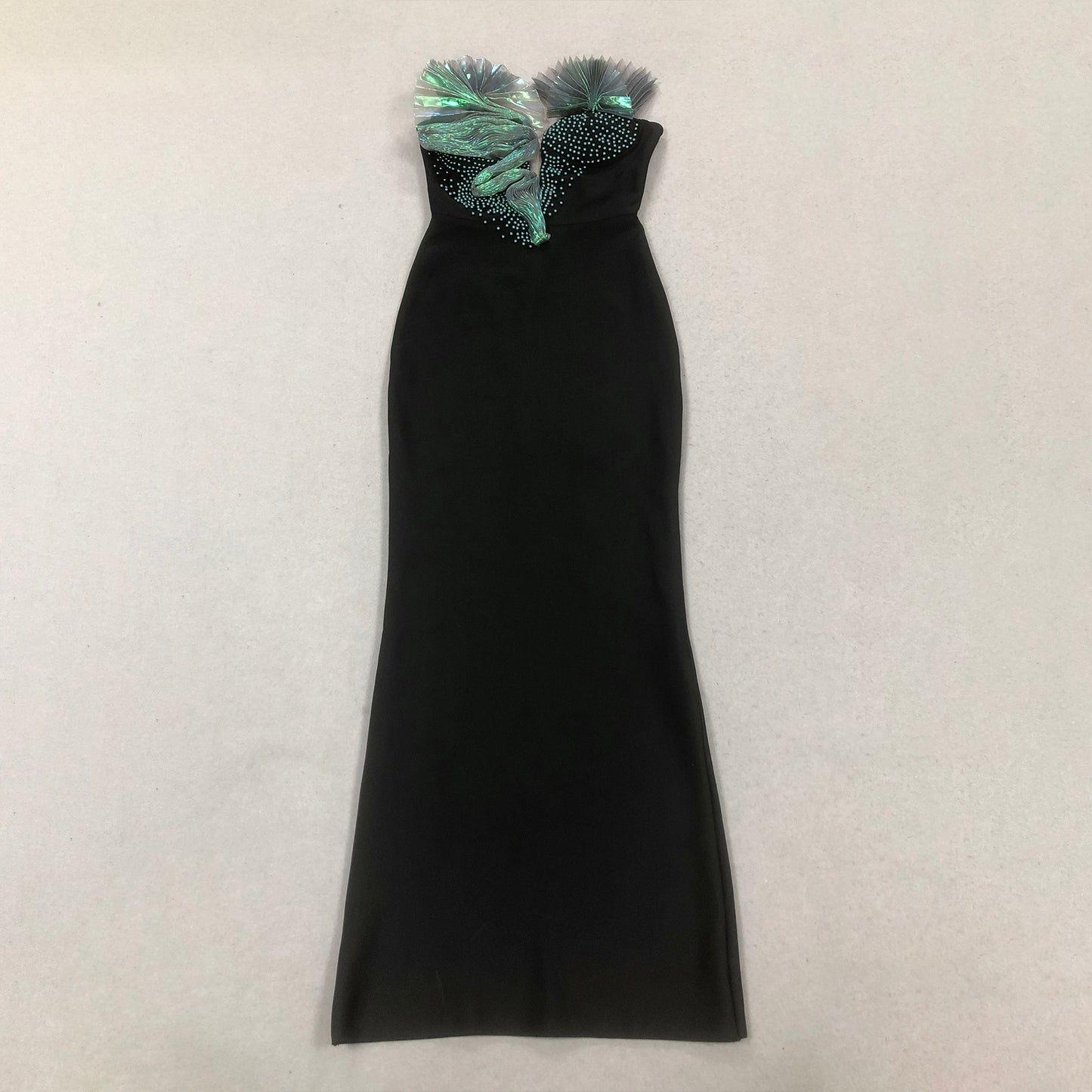 3D Fan Strapless Black Evening Dresses