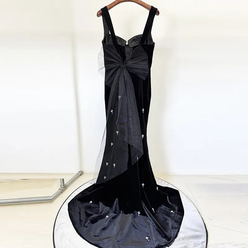High quality women's elegant mermaid dress spaghetti strap beaded maxi dress women's velvet dress ladies evening dress